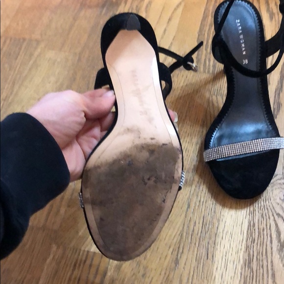 MOVING SALE MAKE ME AN OFFER - Picture 2 of 3